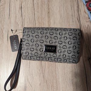 Guess Wristlet Wallet